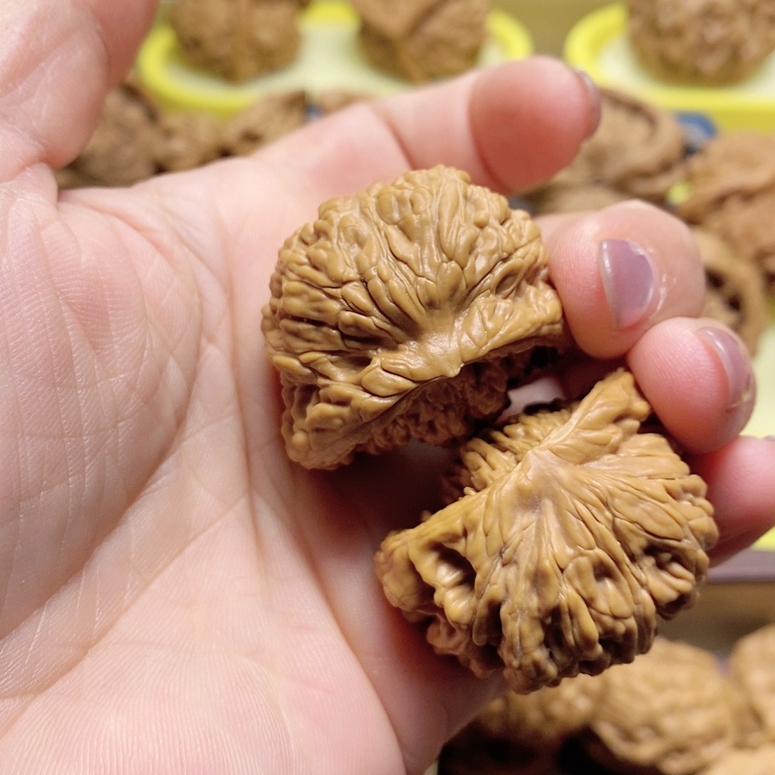 文玩核桃吊坠ʚ****。聚宝盆