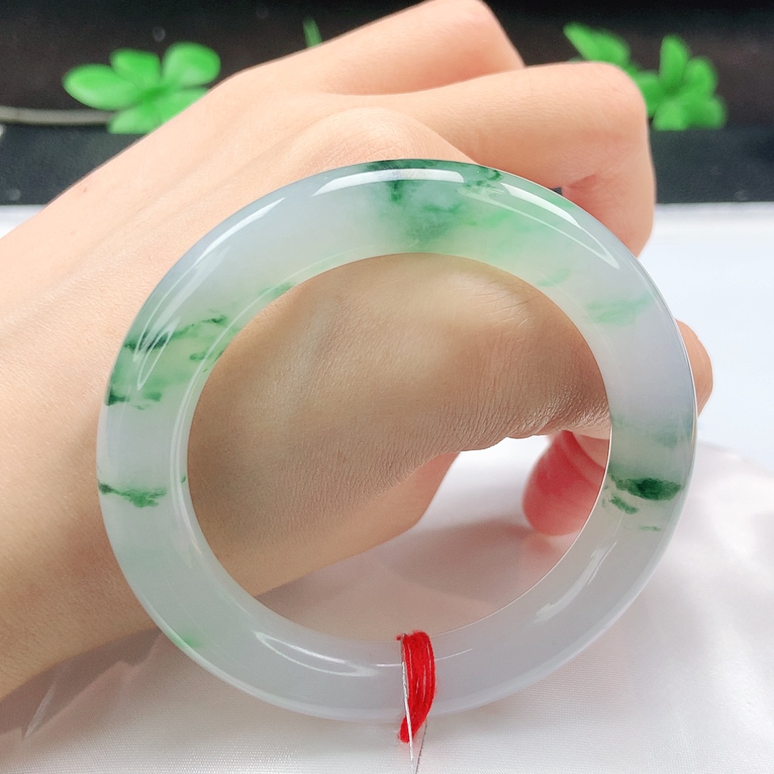 翡翠未镶嵌手镯（圆镯）53圆 新货