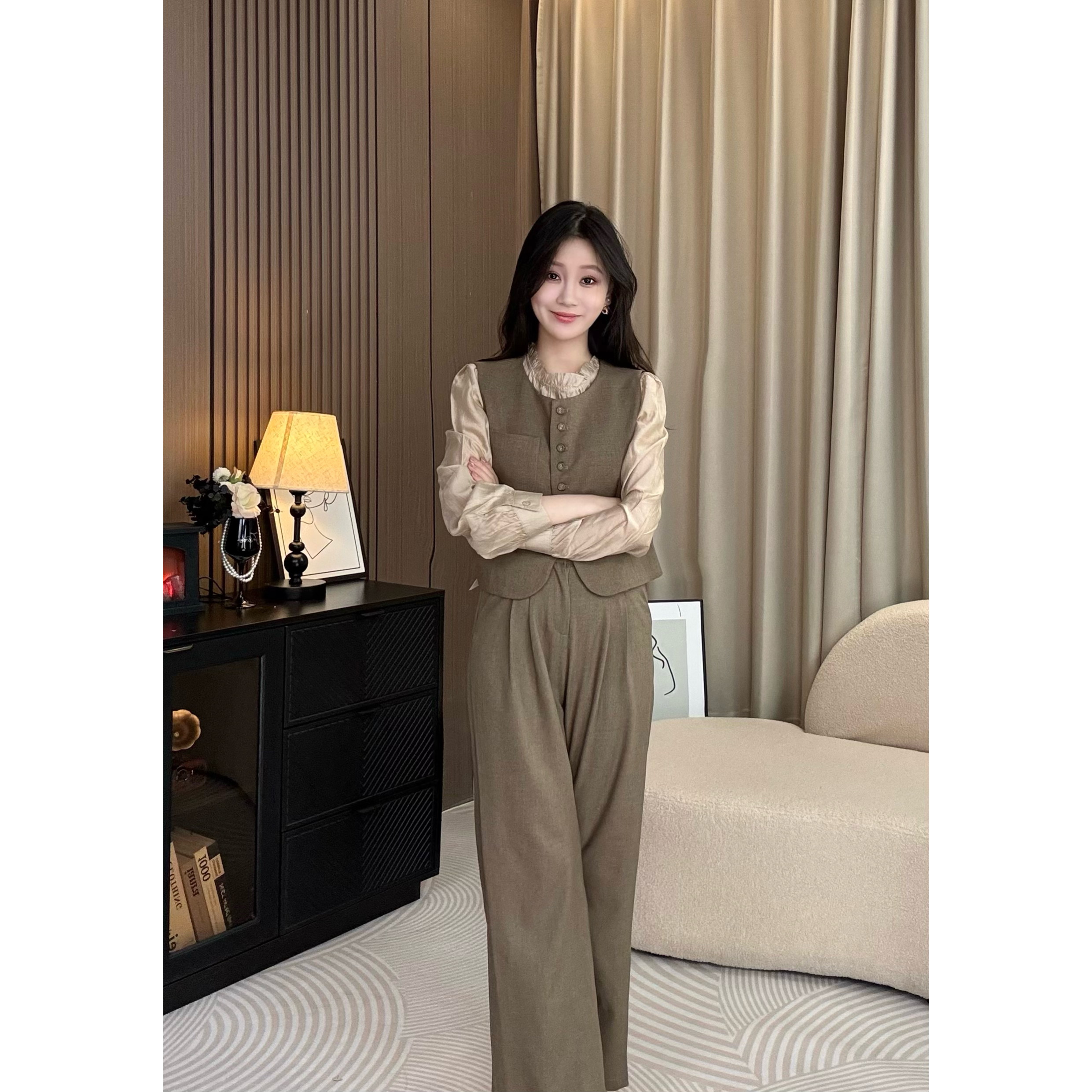 X'XIAO 小香风马甲阔腿长裤三件套女开春2025新款气质高级感套装
