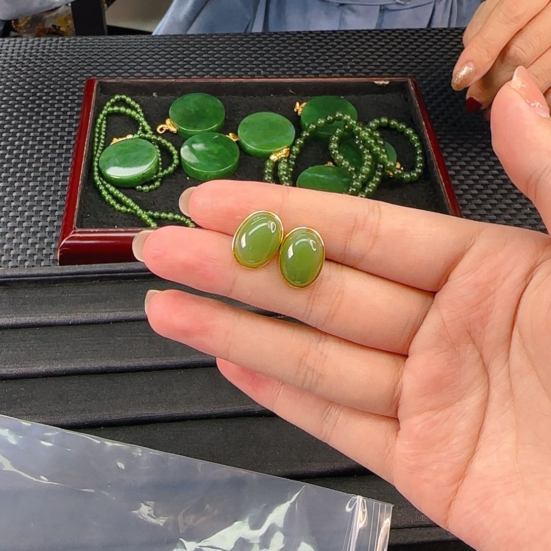 颈饰银S925镶嵌和田玉碧玉耳钉卡15 11