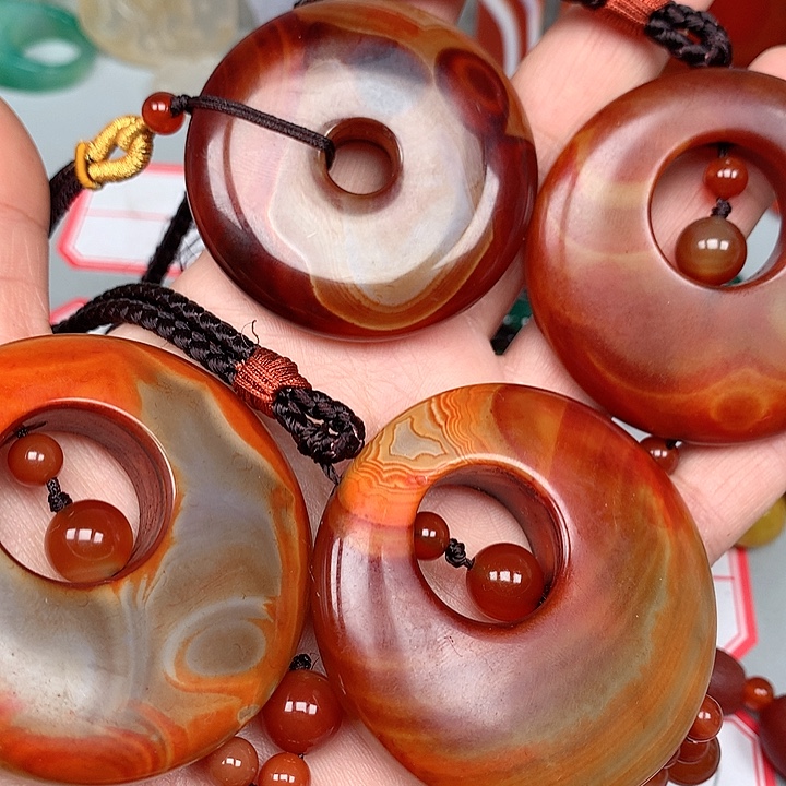 x***g玛瑙/玉髓未镶嵌颈饰