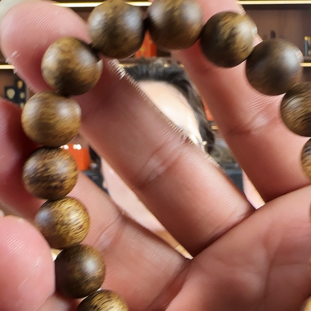 手串沉香11mm圆珠单圈9克+