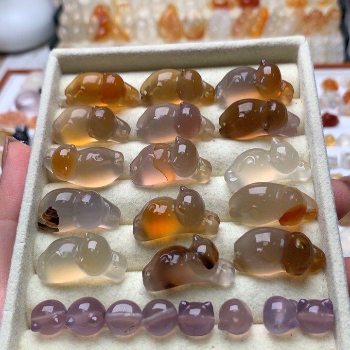 玛瑙/玉髓未镶嵌玛瑙无相趴趴猫