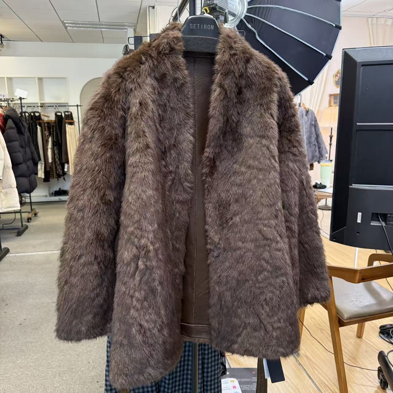 西町村屋简约中长款毛毛外套（含腰带）XHAD10992