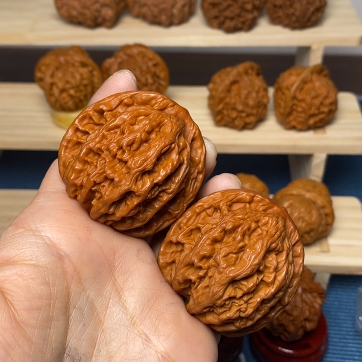 溜***达文玩核桃把件虎头