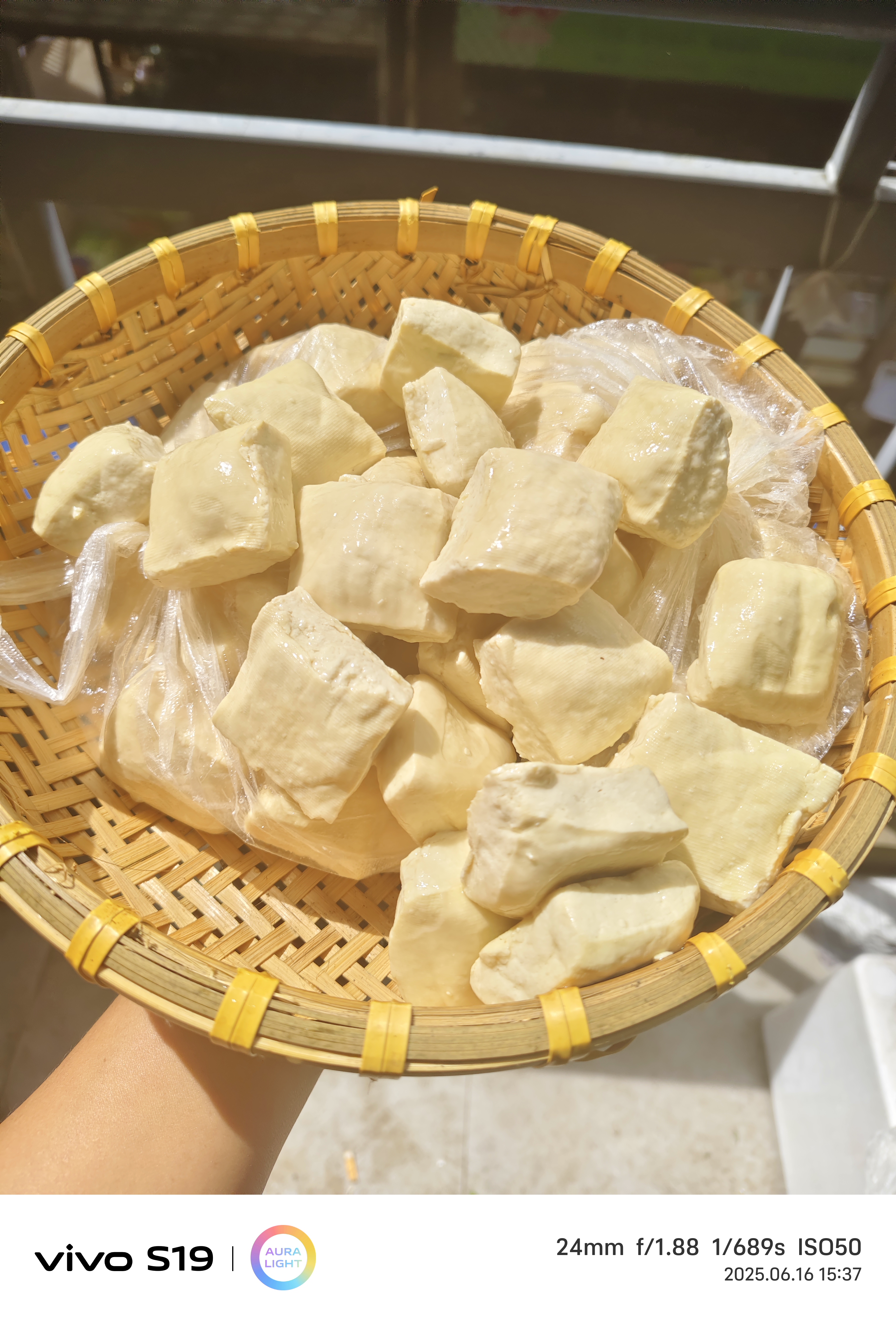 云南特色臭豆腐云南臭豆腐云南特产真空包装新鲜小吃