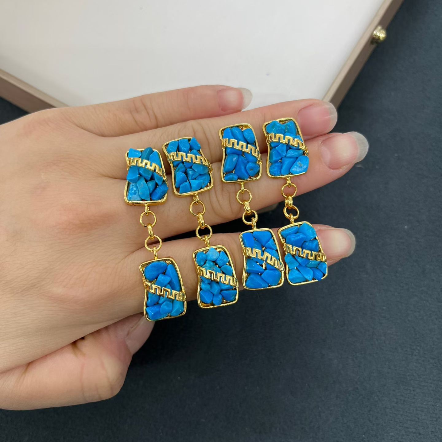 铜合金锆石耳饰 铜合金锆石耳饰 藏式民族风新款气质显白耳钉