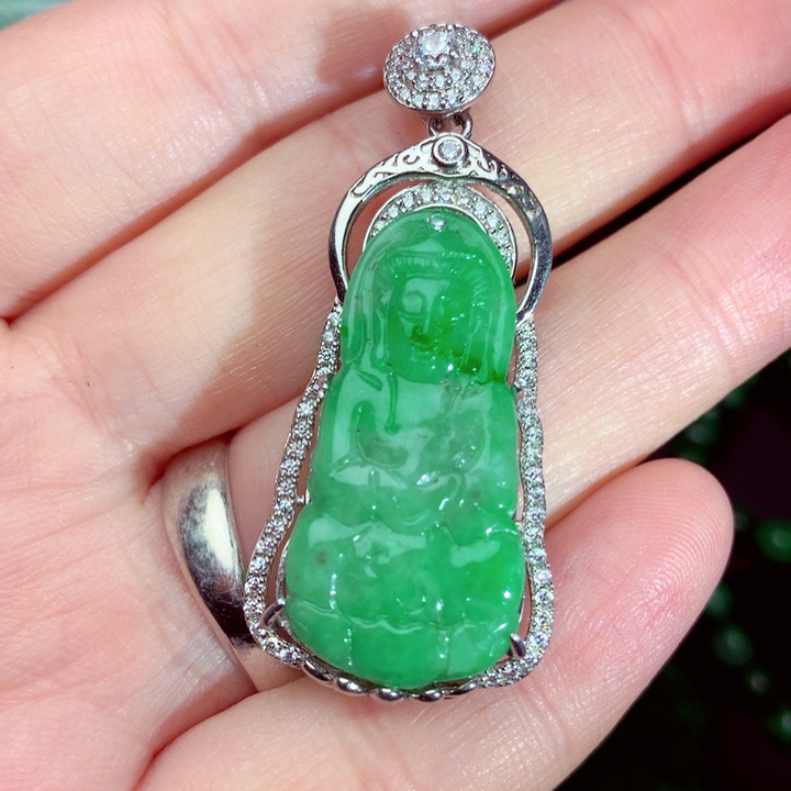 翡翠未镶嵌毛衣链