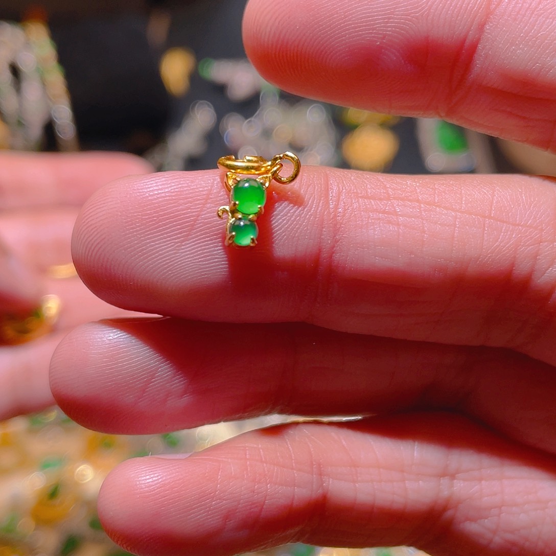 翡翠吊坠(不含链)银S925镶嵌