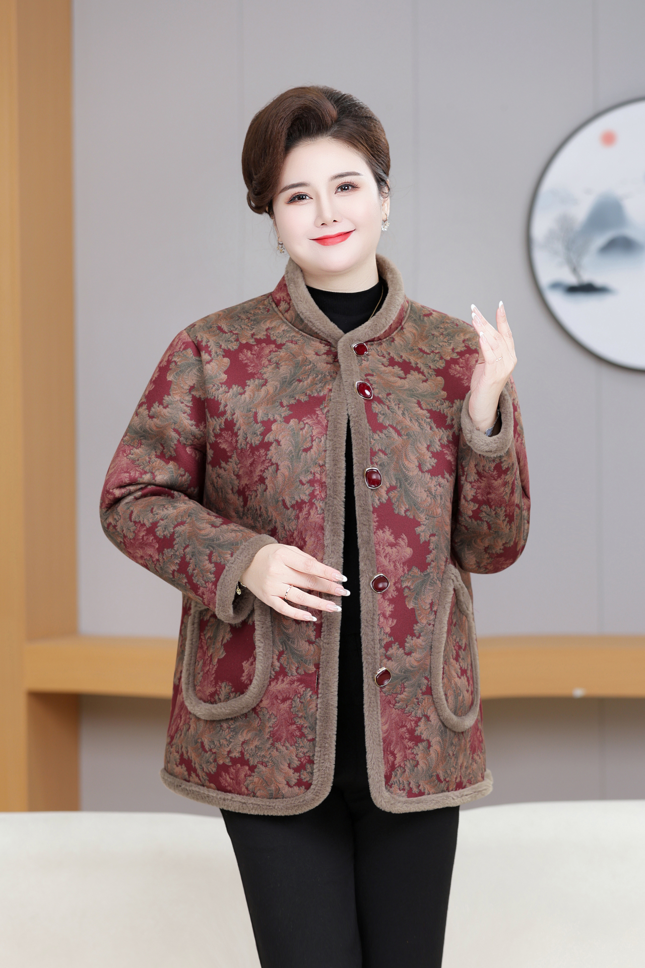 大码妈妈装冬季厚款棉衣时尚中老年装加肥加大码显瘦保暖洋气气质