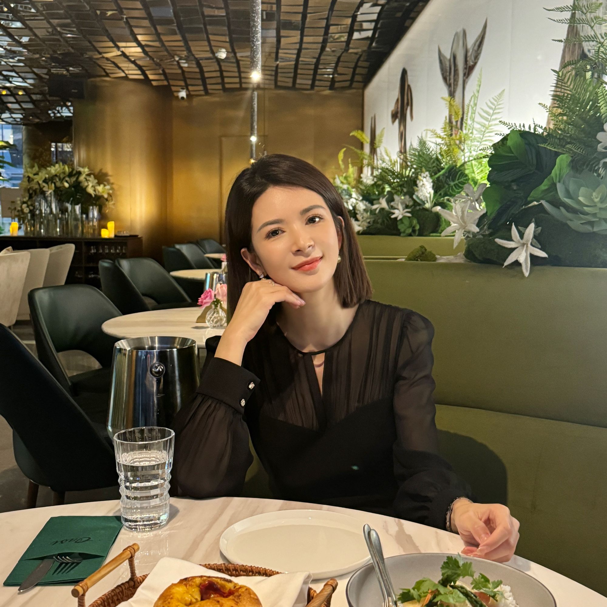 优雅的她 桑蚕丝25年气质拼接显瘦气质法式收腰连衣裙024#