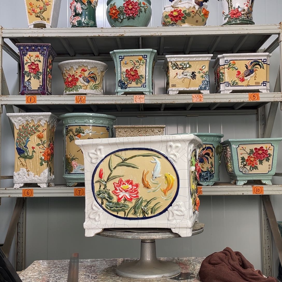 裕***工12瑕疵。                  