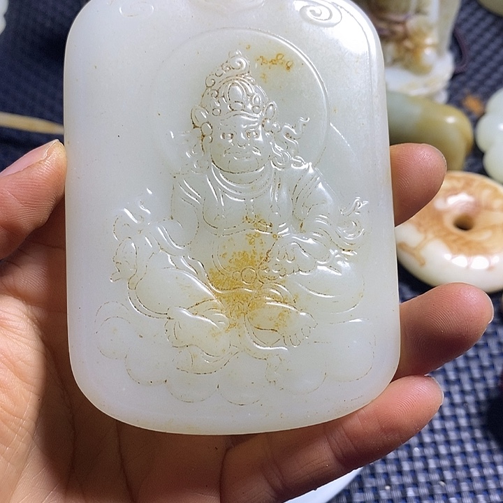 吊坠白玉菩提支持七天无理由