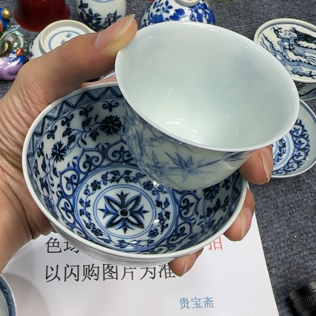 罐高****）景德镇陶瓷艺术品