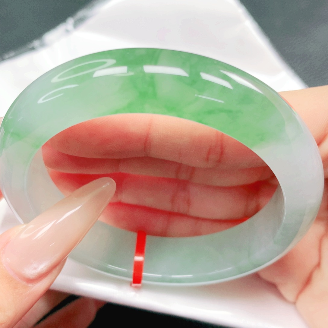 翡翠未镶嵌手镯56