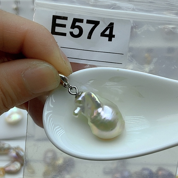 淡水珍珠颈饰未镶嵌