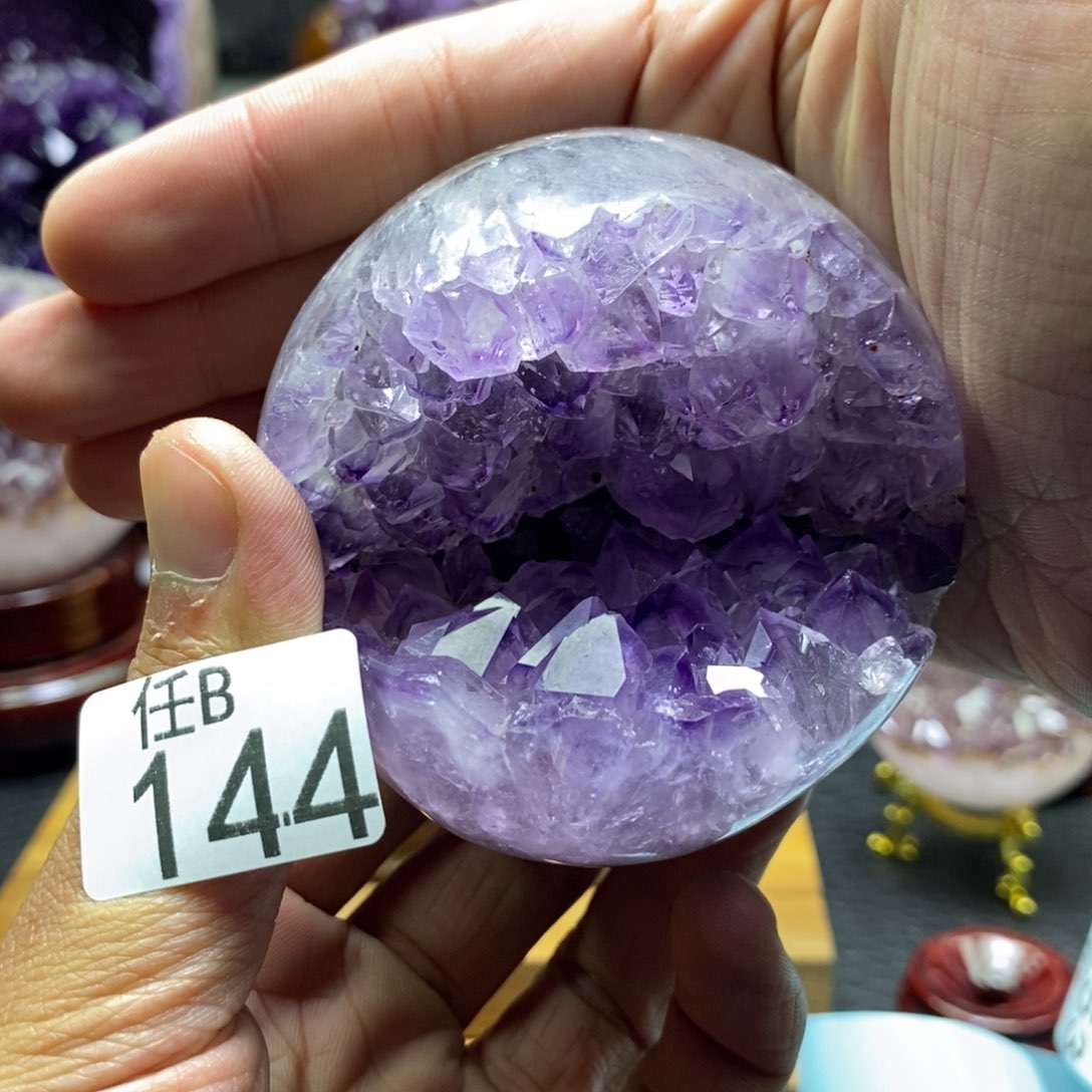 水晶大型摆件（非配饰）未镶嵌