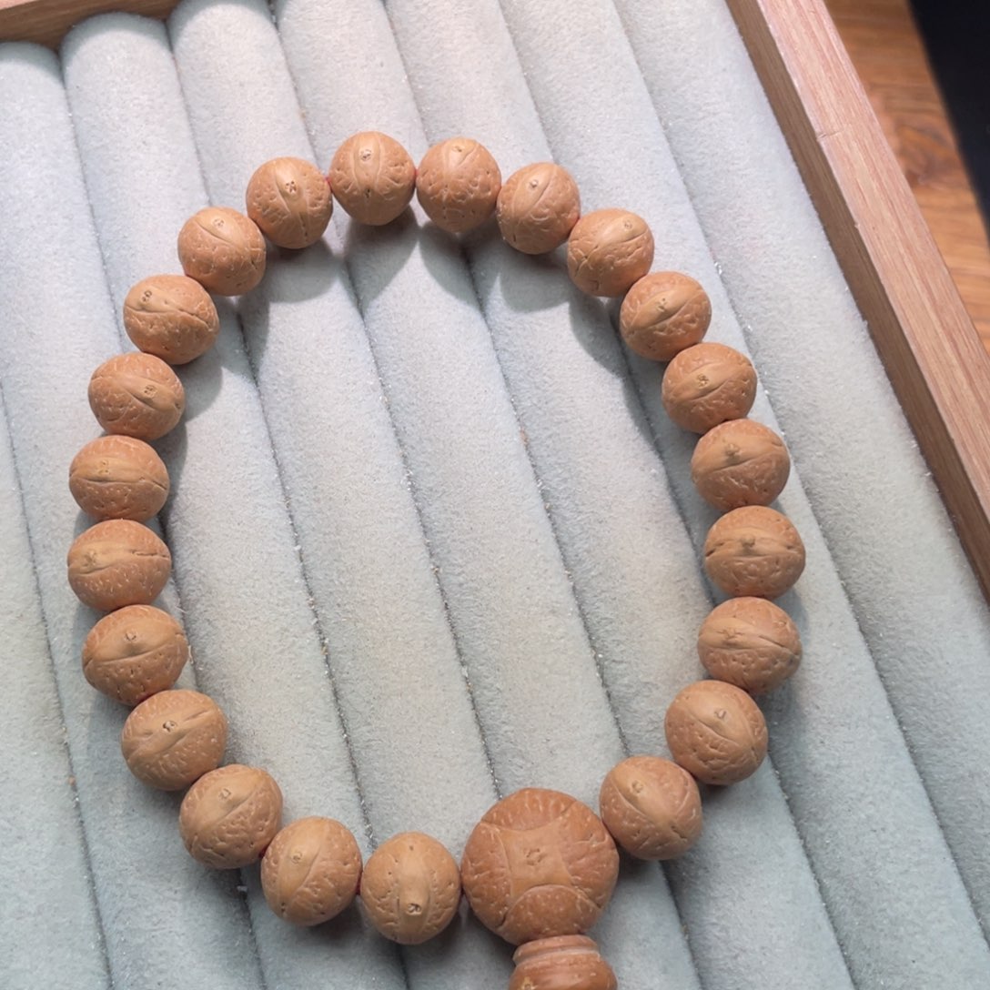 尼***惠凤眼菩提手串08S3超润系列实心铁籽矮圆12.1-12.3