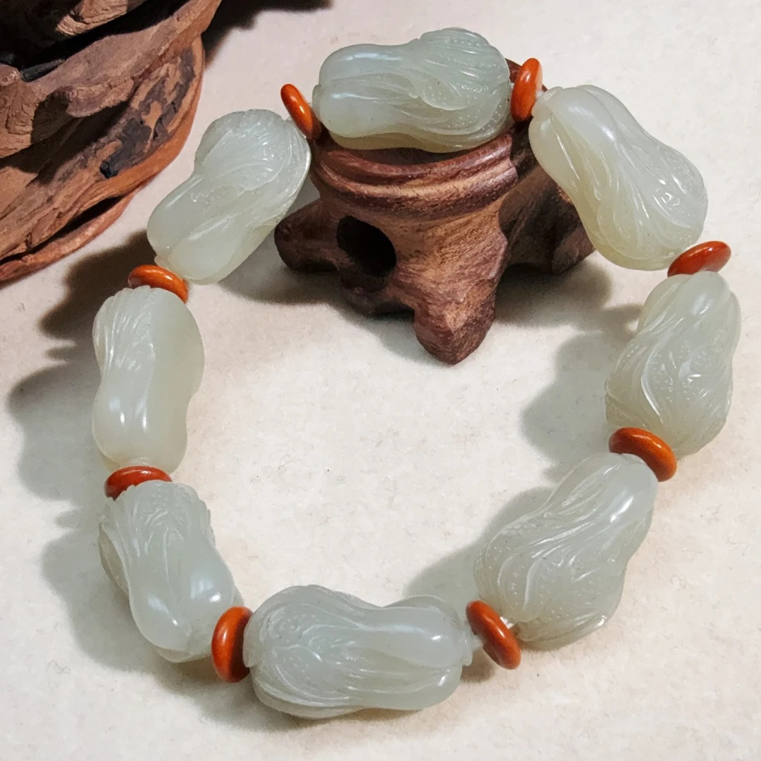 【伟伟鉴定】和田玉 籽 料 白菜手串24/15