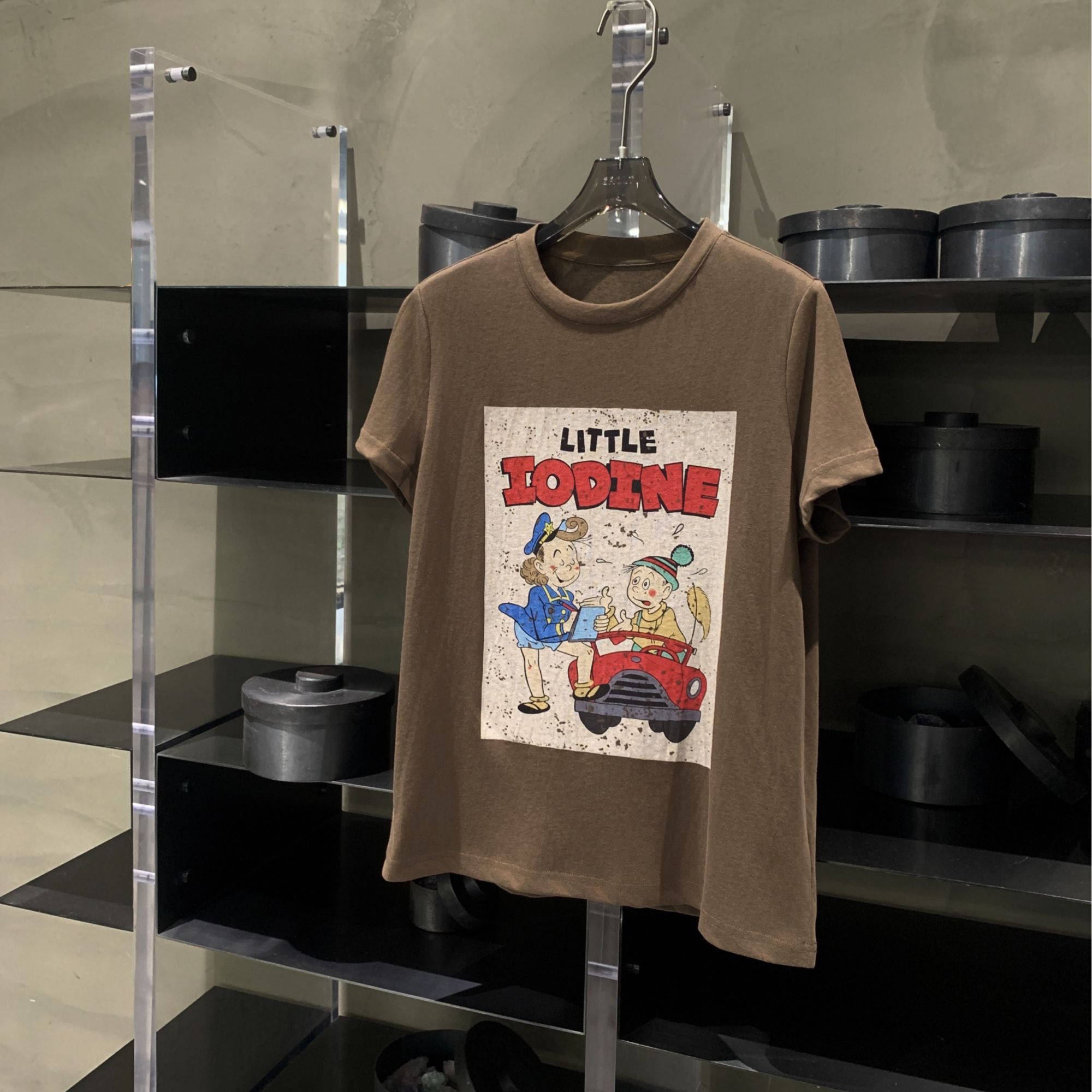 童趣做旧卡通图案字母印花圆领短袖T恤女 T8643