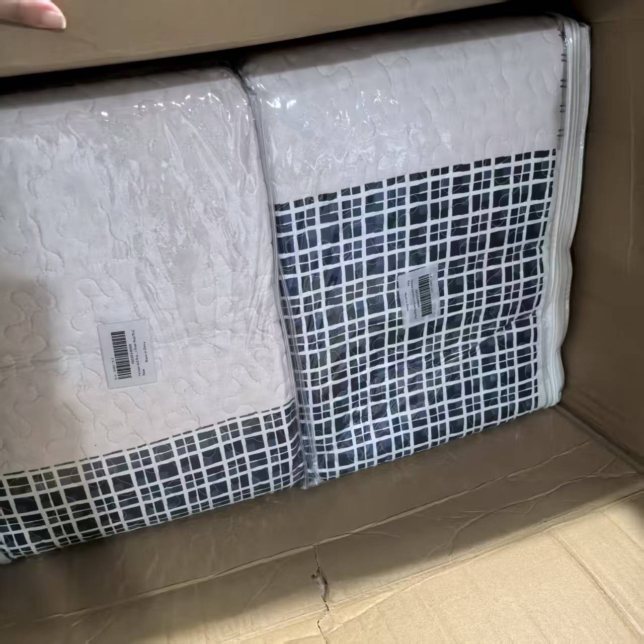 蓝色格子绗缝被  床盖   三件套230*260