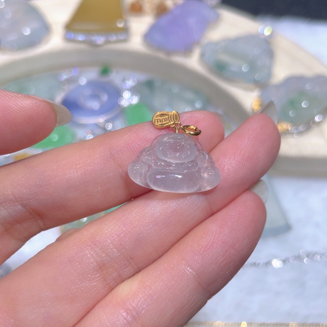 颈饰18K金镶嵌翡翠翡翠