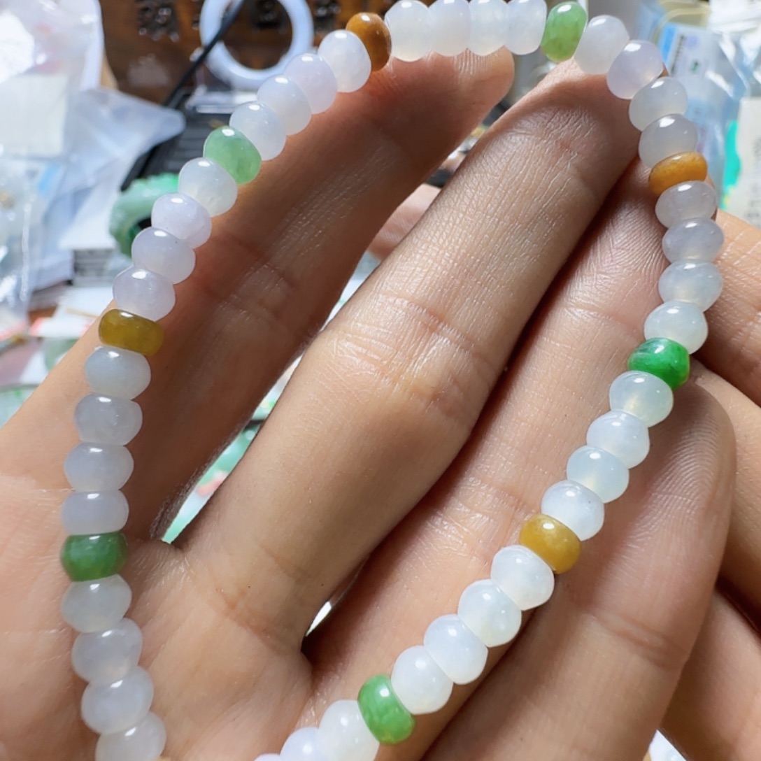 翡翠未镶嵌手镯翡翠50