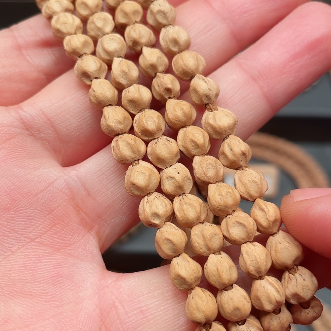 吊坠柏香籽/百香籽果冻皮莲花多棱鬼