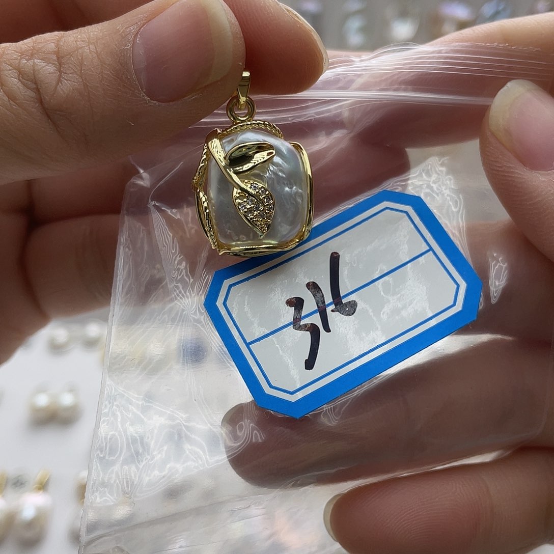 淡水珍珠颈饰未镶嵌