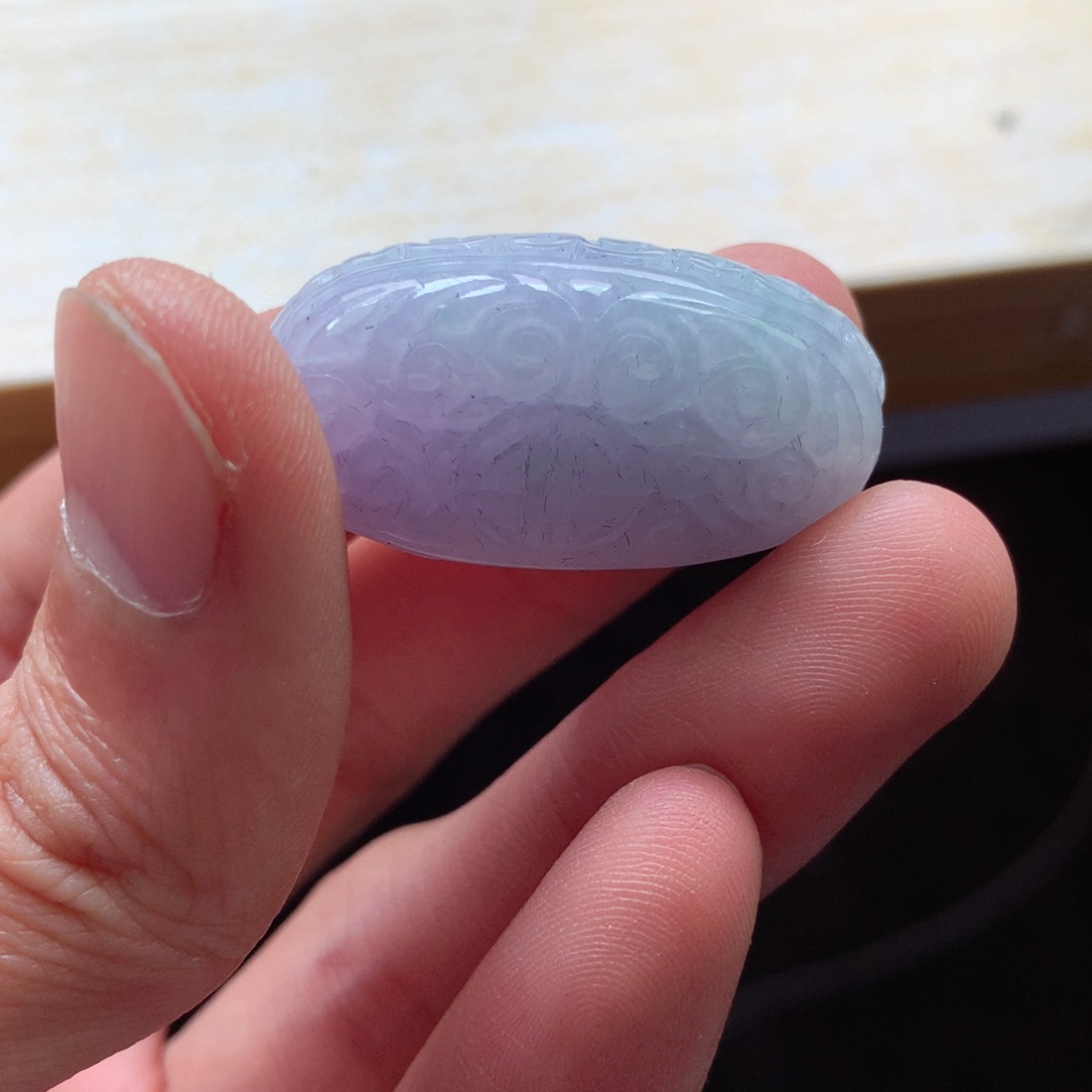 翡翠颈饰未镶嵌吊坠