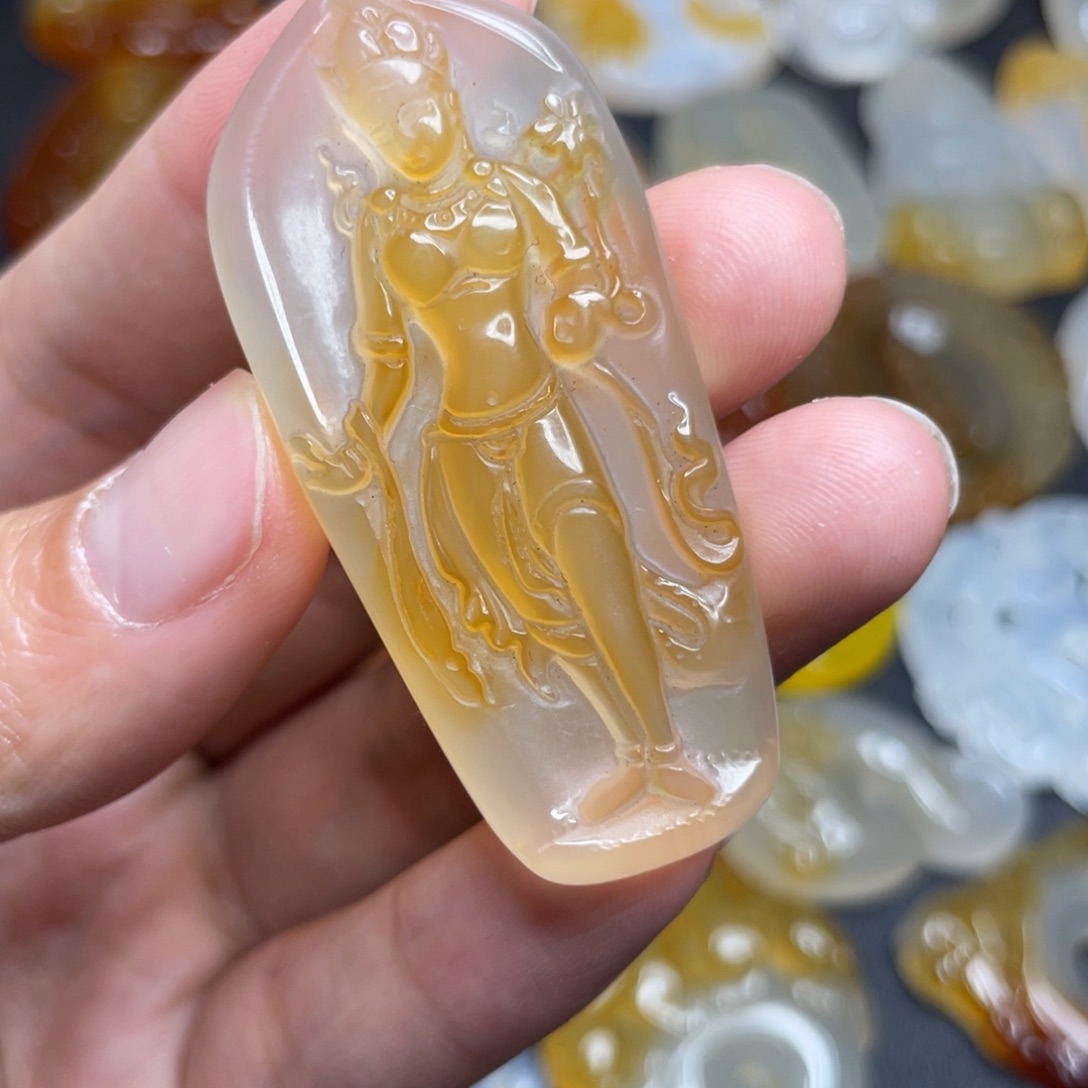 玛瑙/玉髓未镶嵌颈饰