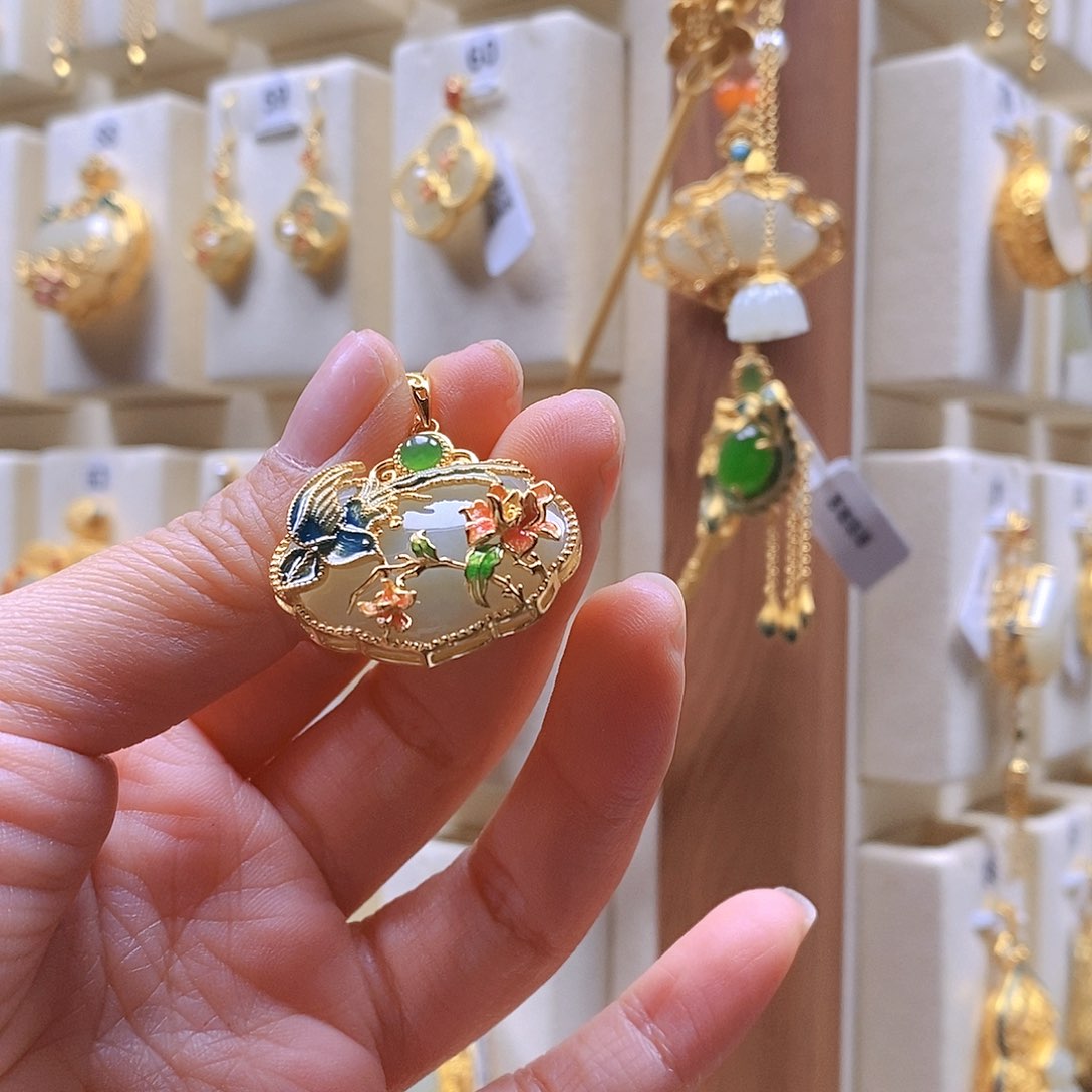 和田玉颈饰银S925镶嵌