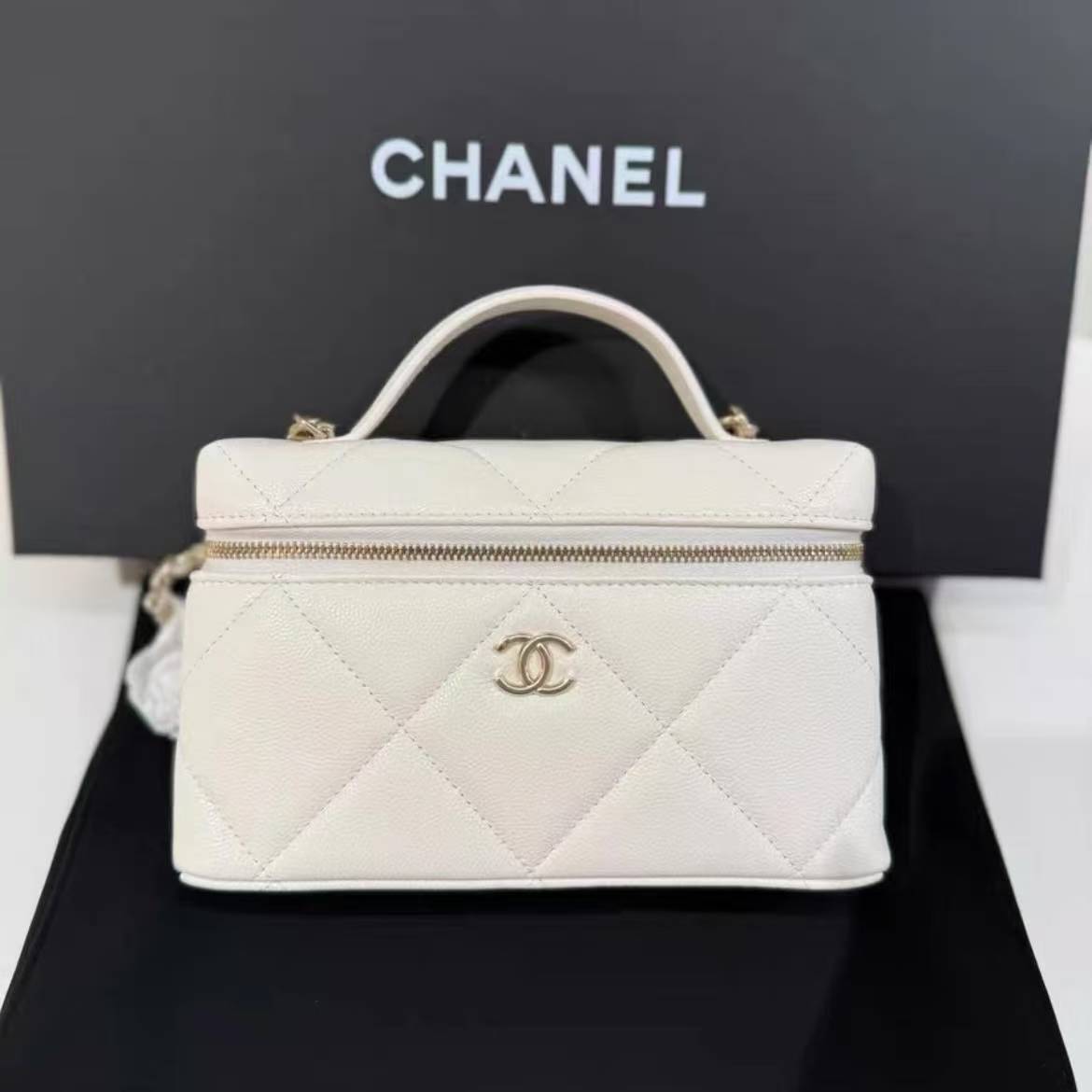 未使用 Chanel/香奈儿 蔚蓝/25K 白金LP 饭盒手提包 