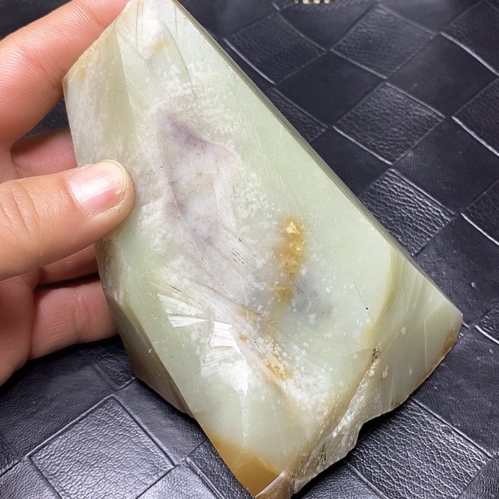 和田玉毛料未镶嵌牧**悠