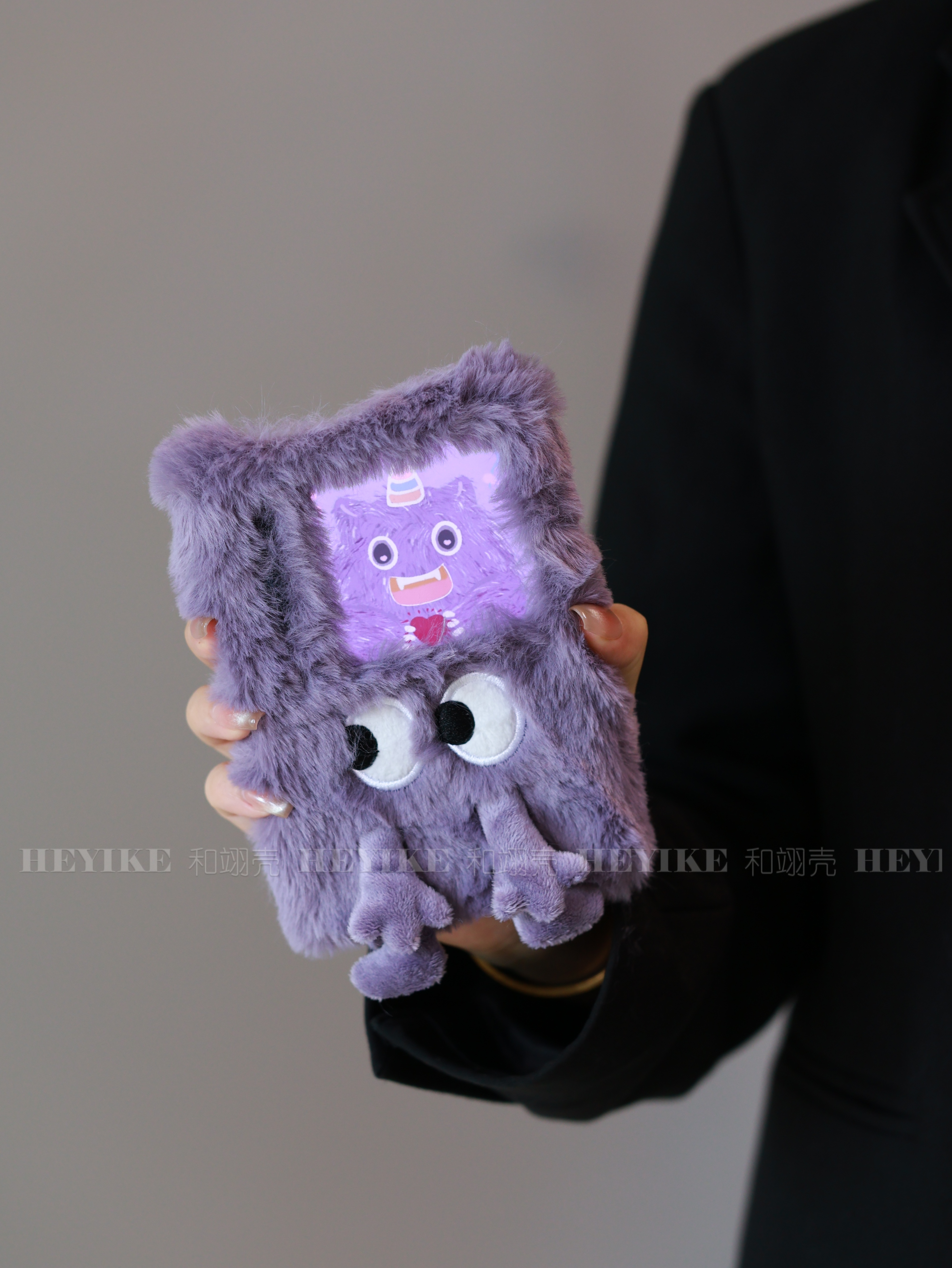 紫色毛绒小怪兽适用华为purax手机壳典藏版小米mixflip2折叠可爱