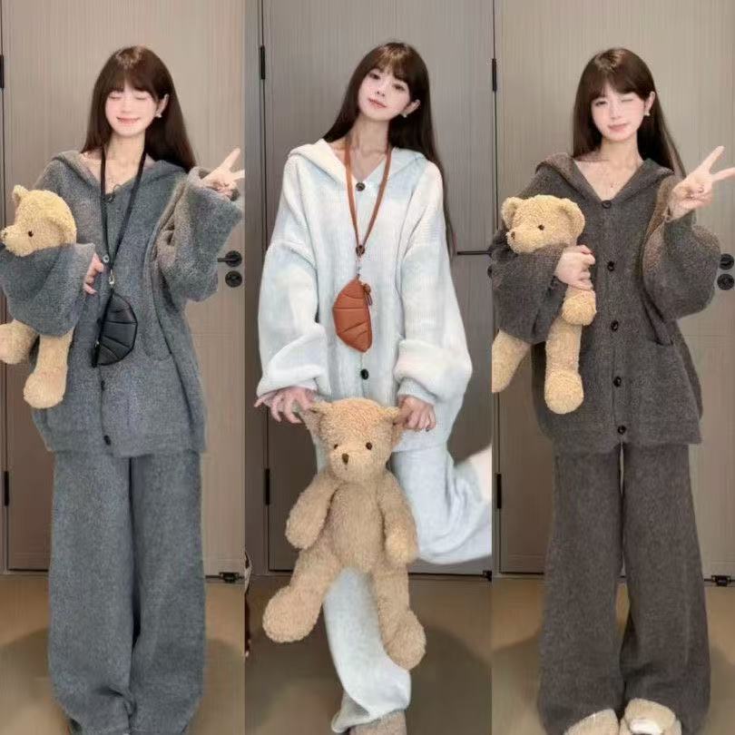 秋冬复古慵懒风纯色百搭宽松连帽新款简约休闲裤两件套毛衣女套装