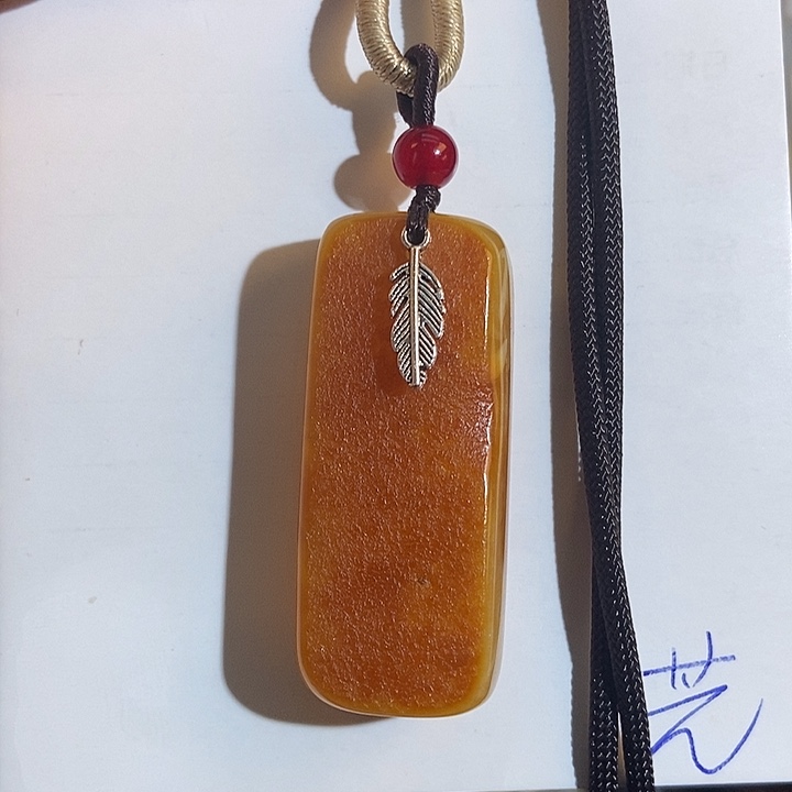 定制琥珀未镶嵌琥珀q