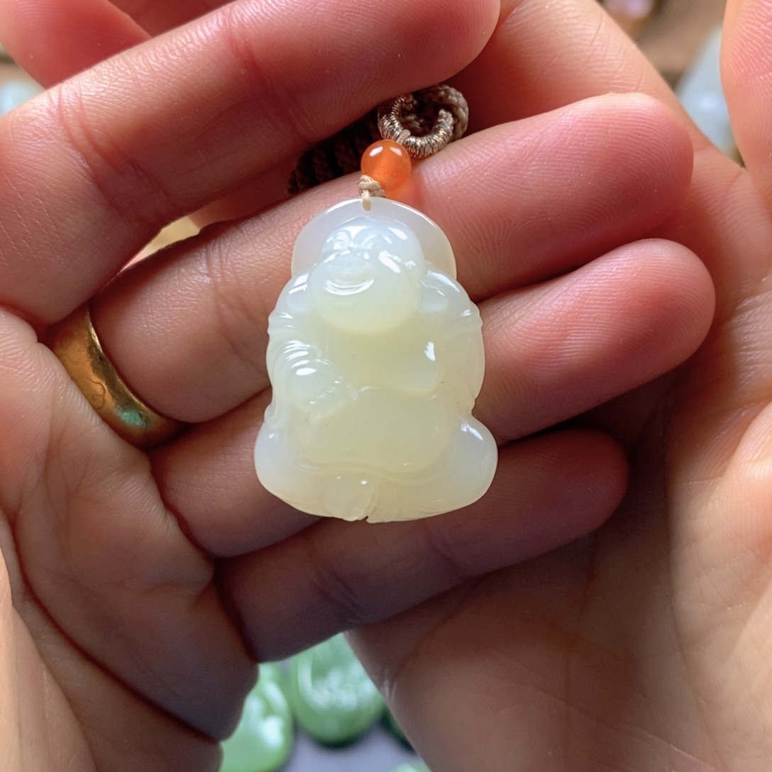 未镶嵌和田玉挂件