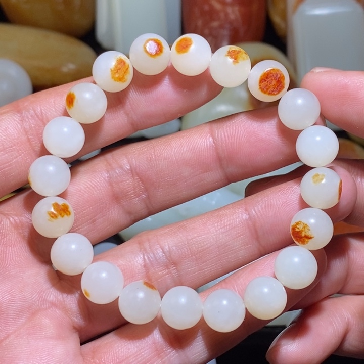 和田玉卡10和田玉手串未镶嵌