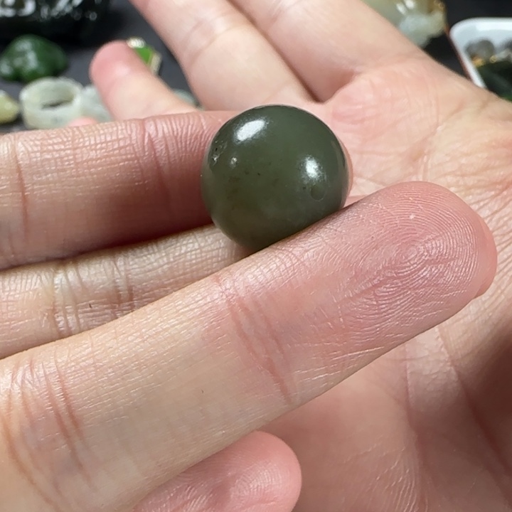 和田玉未镶嵌颈饰福利包容