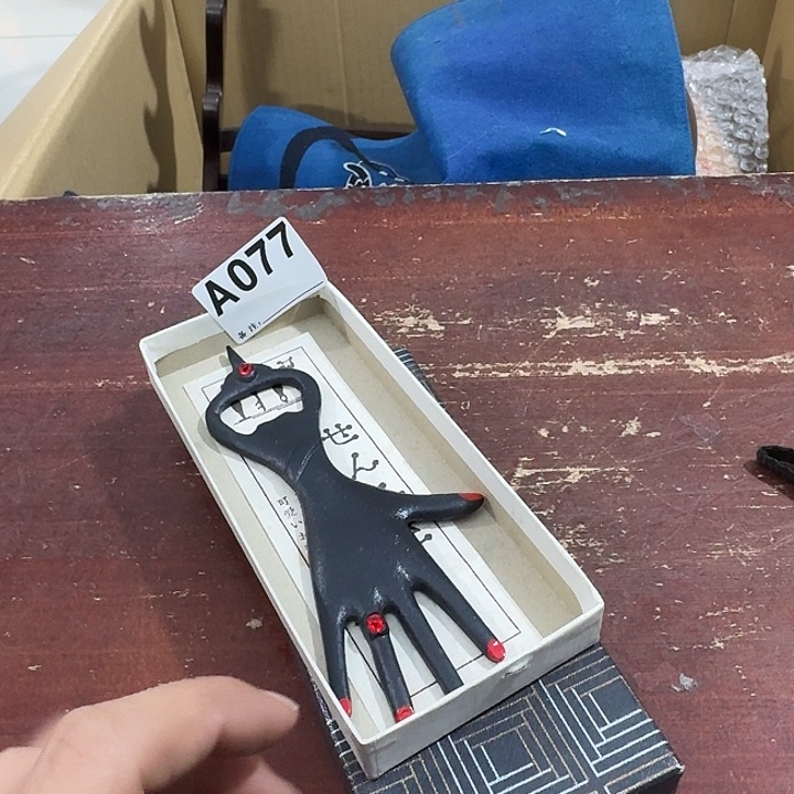 a***y中古商品谨慎下单