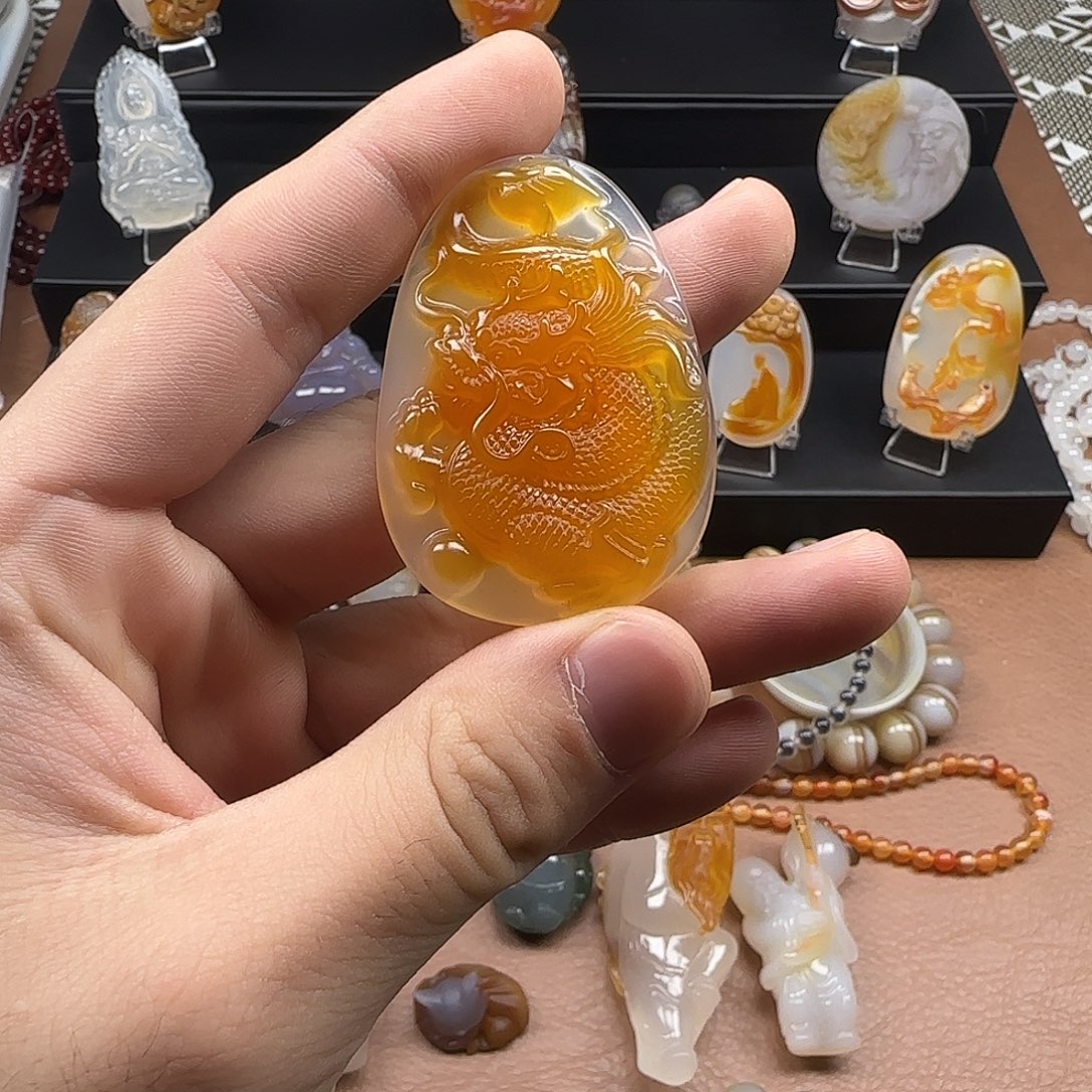 玛瑙/玉髓未镶嵌吊坠(不含链)