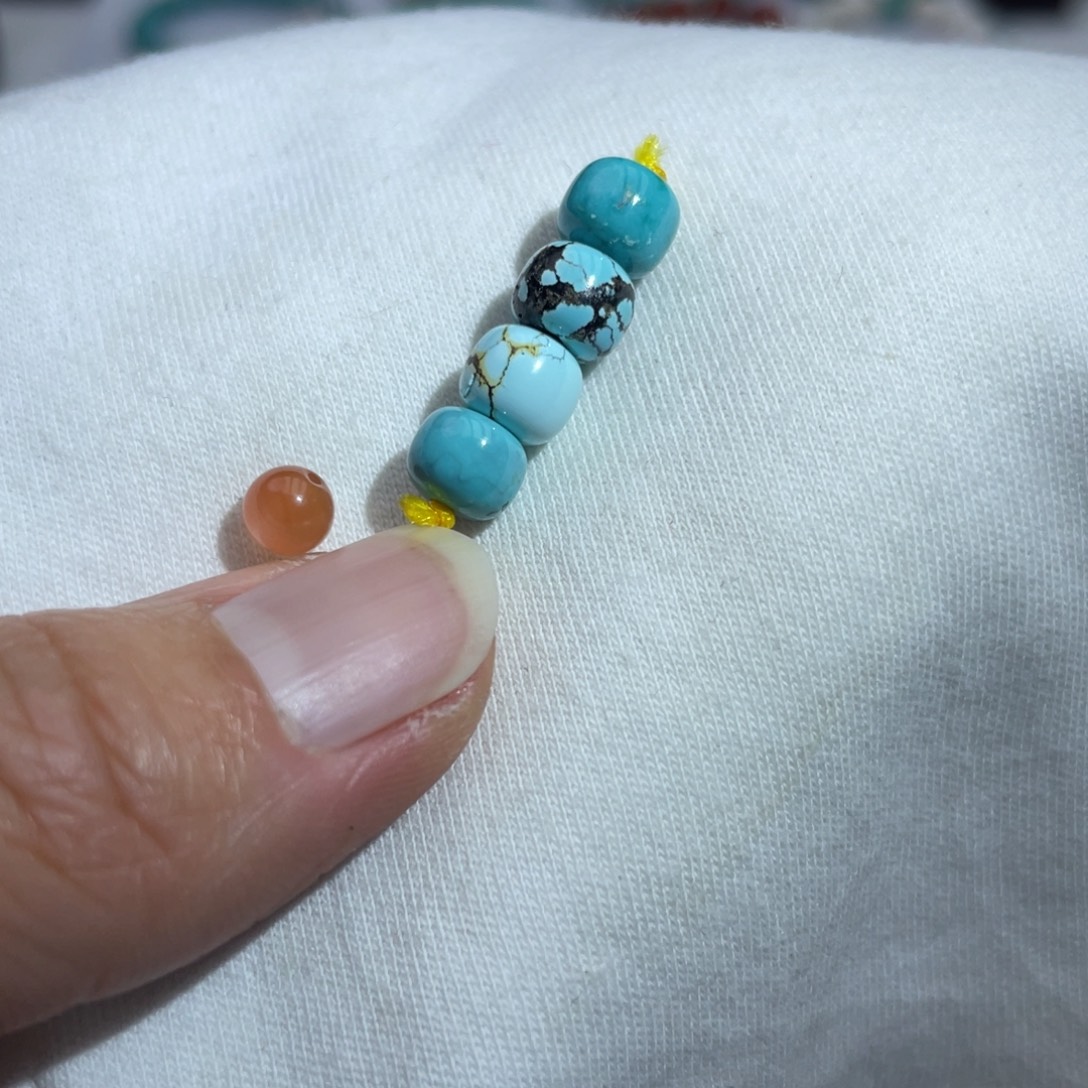 南红玛瑙未镶嵌珠宝奇石