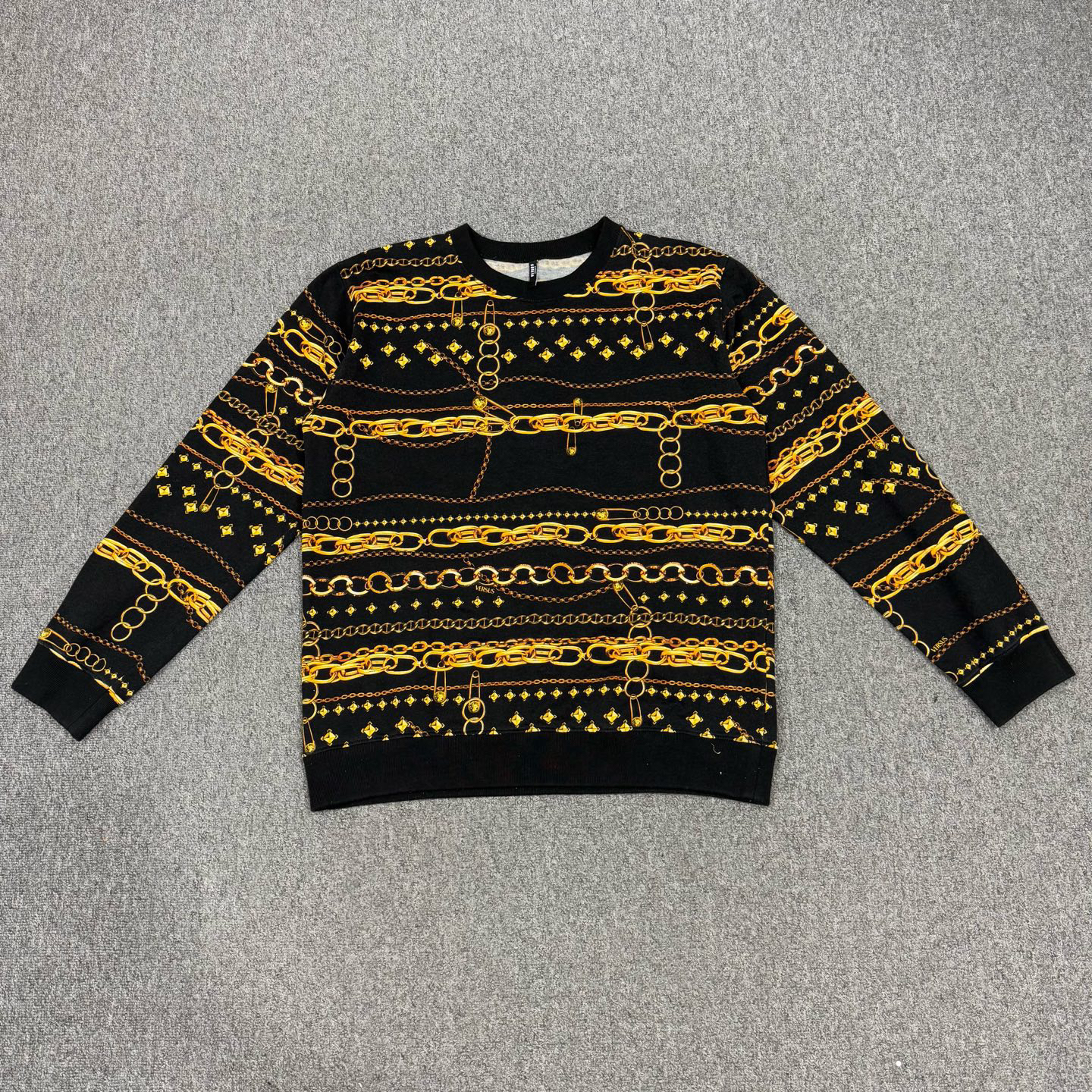 99新 VERSACE/范思哲 18252398 范思哲 黑色链条卫衣 XL码99新