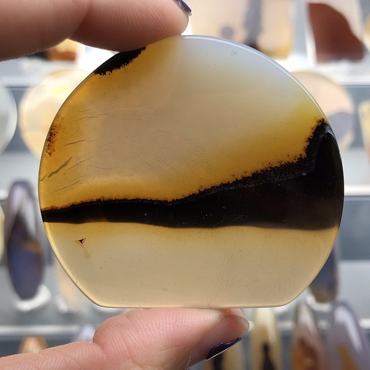 玛瑙/玉髓未镶嵌颈饰179微瑕