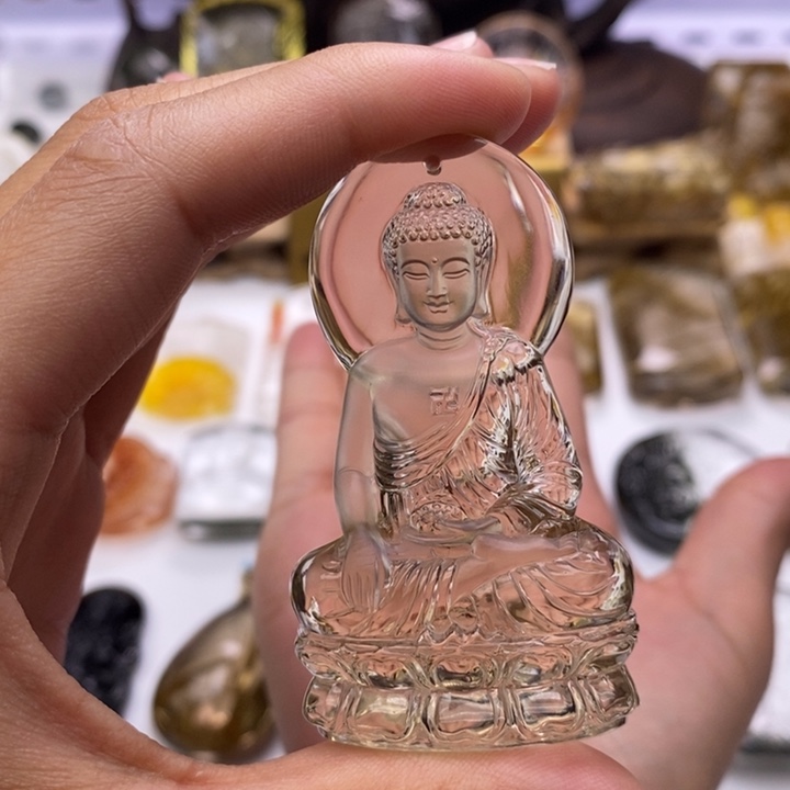 未镶嵌颈饰水晶携****]