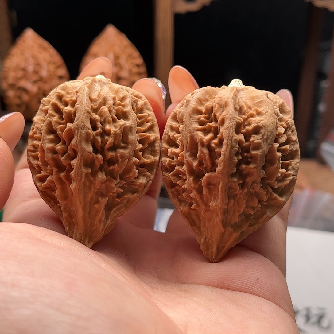 文玩核桃把件关东木子家楸大胖50