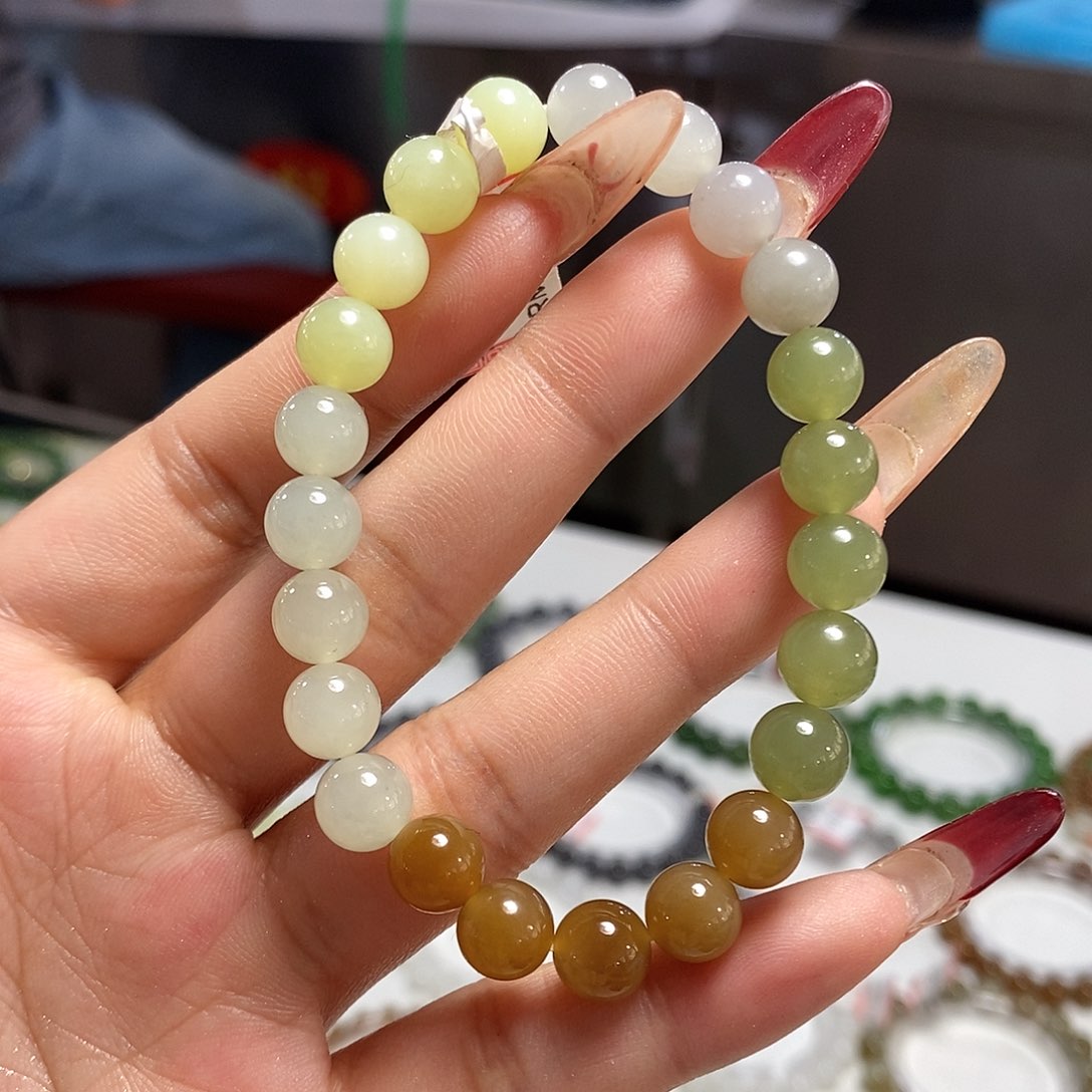 和田玉未镶嵌多宝8mm