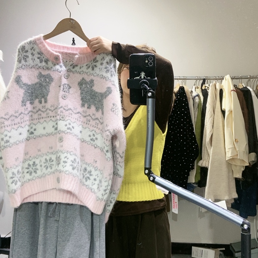 【闪购商品】粉色开衫