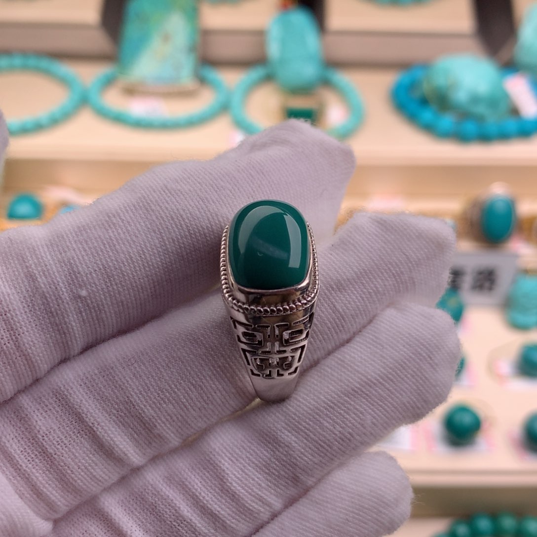 绿松石珠宝奇石银S925镶嵌